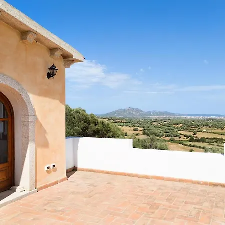 In Campagna Villa Olbia